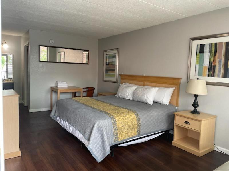 Apm Inn And Suites Winchester Exteriér fotografie