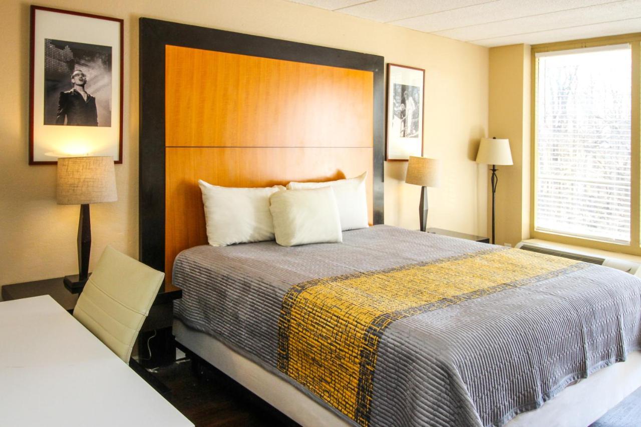 Apm Inn And Suites Winchester Exteriér fotografie